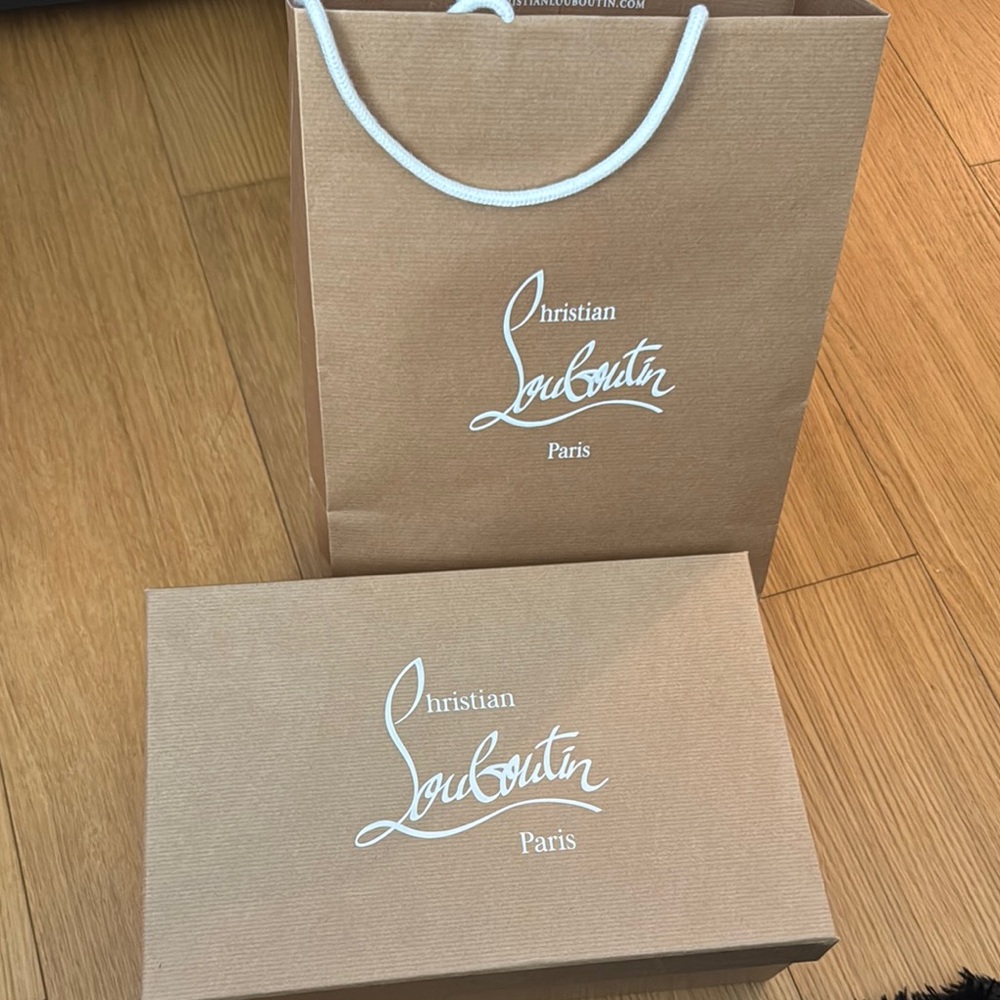 Christian Louboutin Gently Used Patent Iriza